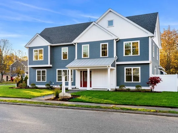 46 Beacon St, Natick, MA 01760