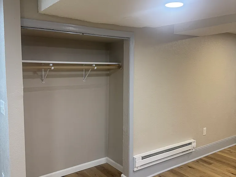 277 Aurora Ave #4 — Photo 15