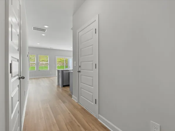 309 Hampton George Ct, Greer, SC 29651
