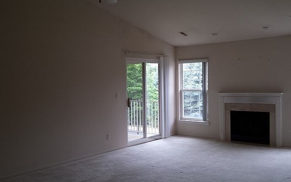 4th image of 5571 Pine Aires Dr