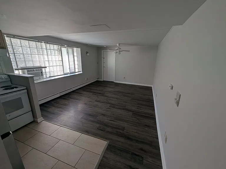 1621 Asmann Ave — Photo 4