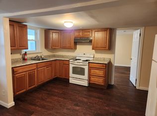328-332 Central Ave APT 1, Norwich, CT 06360
