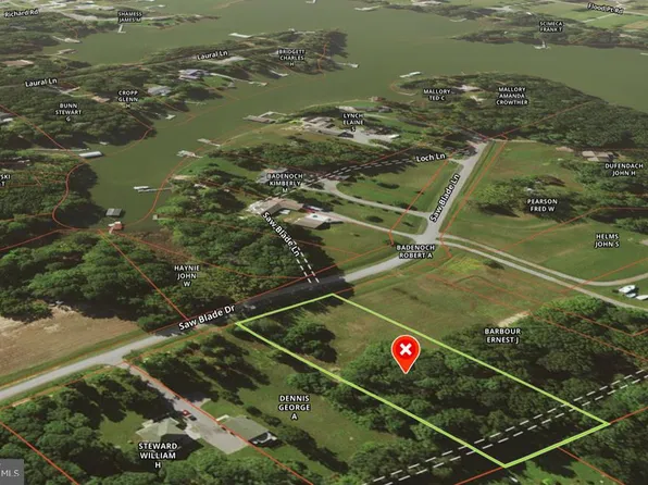 13 Loch Ln, Heathsville, VA 22473