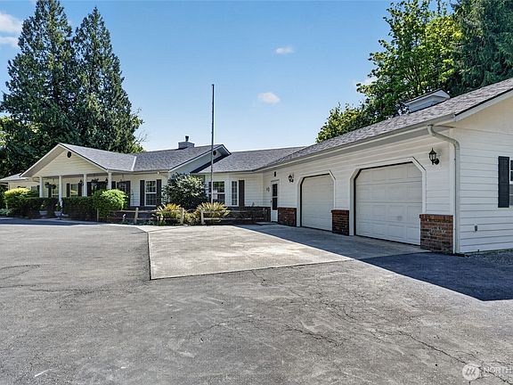 3rd image of 20070 Park Ridge Lane
