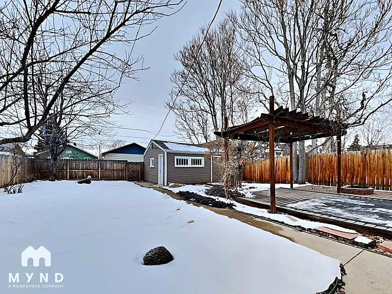 4465 N Meade St — Photo 23
