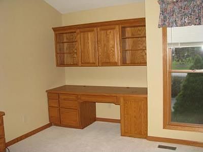 5th image of 2686 W Vi Lilly Cres