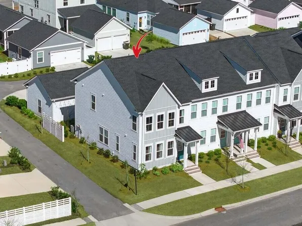 600 Southview Ln, Summerville, SC 29486