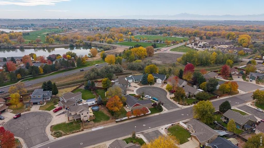Eastman Park Dr