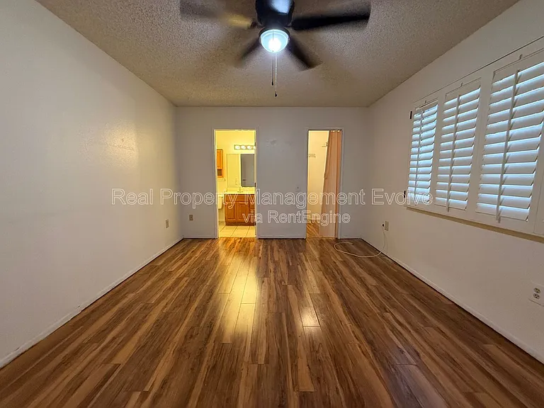 17026 N 96th Ave — Photo 16