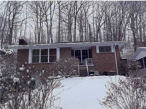 1st image of 358 Knollwood Dr