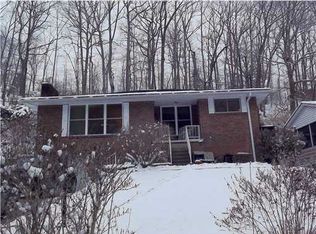 358 Knollwood Dr, Charleston, WV 25302