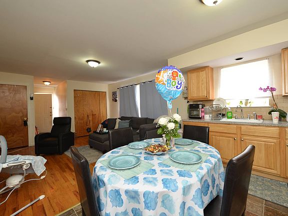 5th image of 26 Doty Ave