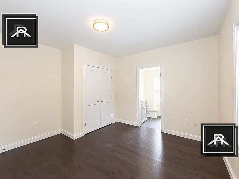 59-61 Catherine St #1 — Photo 15