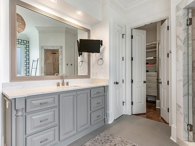 5910 Saint John Ln — Photo 42