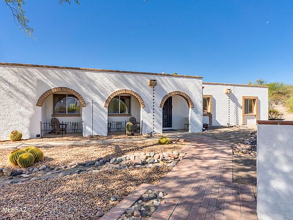 3rd image of 5121 N Amapola Pl
