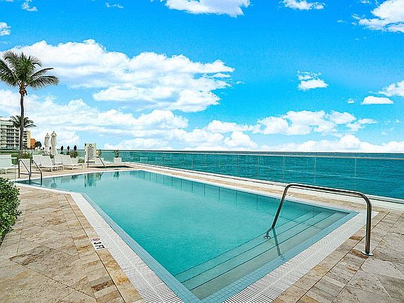 Oceanfront Pool