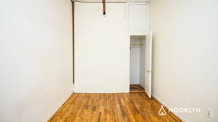 Rented by Nooklyn NYC LLC | media 62