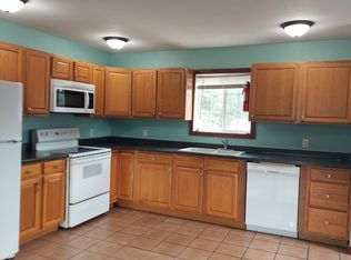 910 W 5th St #2, Winona, MN 55987