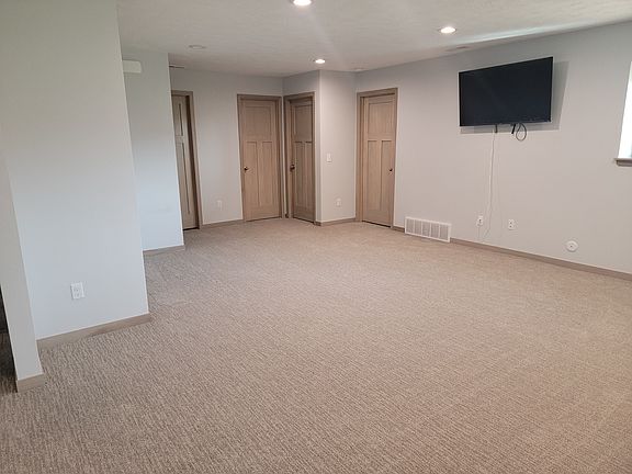 5th image of 2712 S Lana Dr