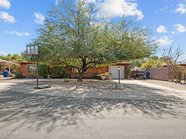 1211 W Smoot Pl, Tucson, AZ 85705