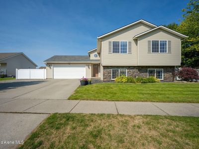 9099 N Ramsgate Ln, Hayden Lake, ID, 83835