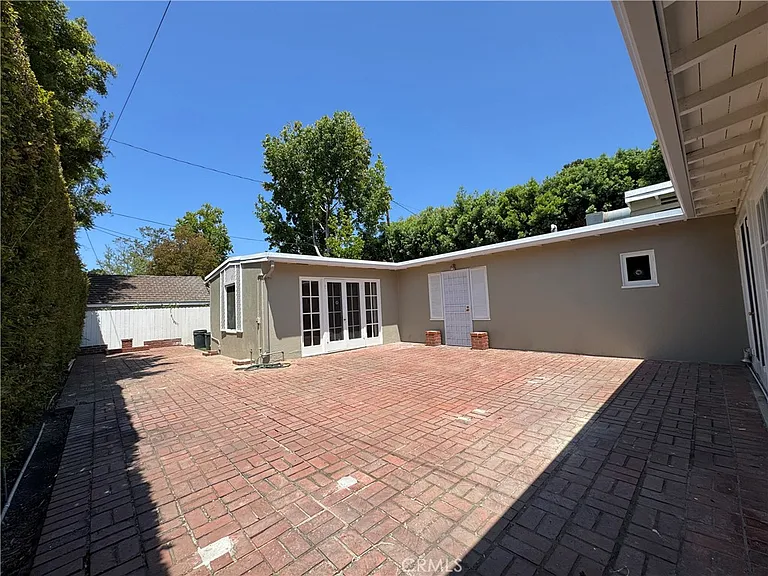 565 Sierra Vista Ave — Photo 21