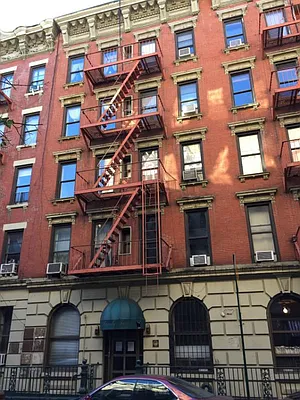 Sold by iList, LLC | media 22