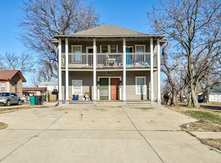 601 SW 24th St, Moore, OK 73160