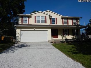 111 Apple Dr, Wadsworth, OH 44281