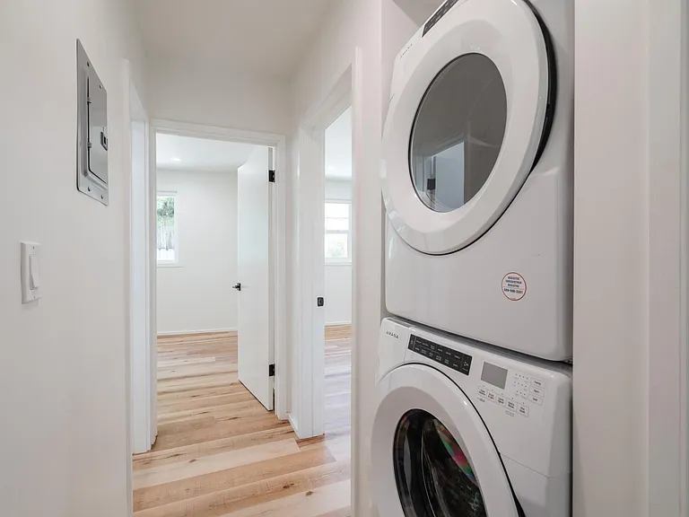 1318 S Ogden Dr #3 — Photo 11