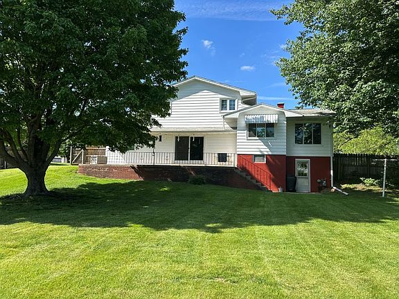 2nd image of 2827 234th St