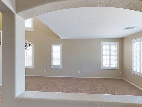 5th image of 1573 E Silver Reef Dr