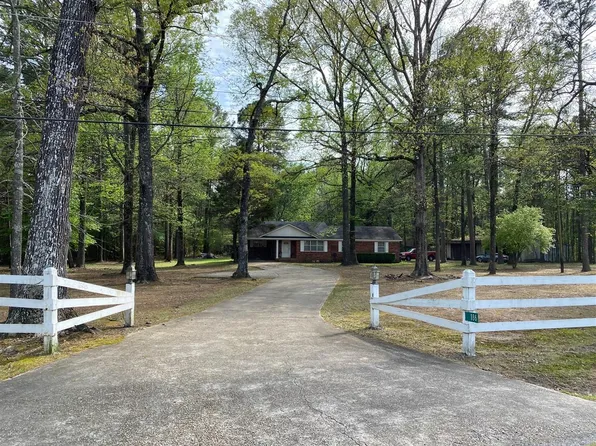 186 E Pierce St, Crossett, AR 71635