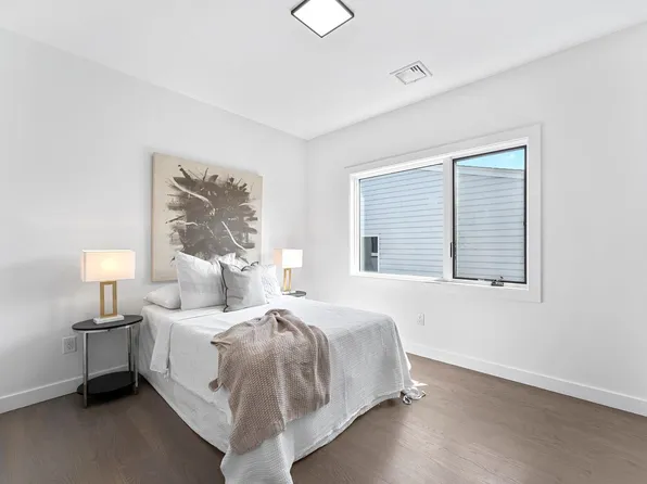 230 Grant Avenue image 24 of 45