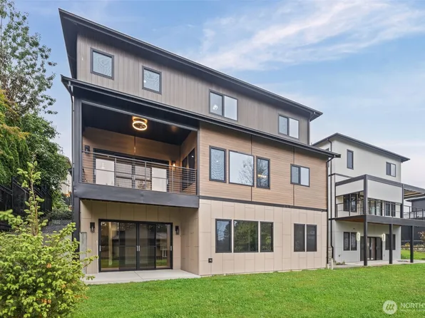 1226 159th Street SW, Lynnwood, WA 98087