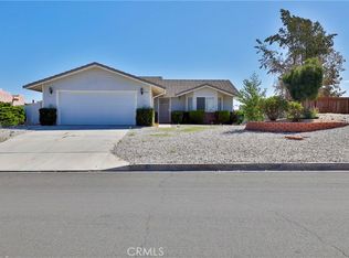 26499 Topsail Ln, Helendale, CA 92342