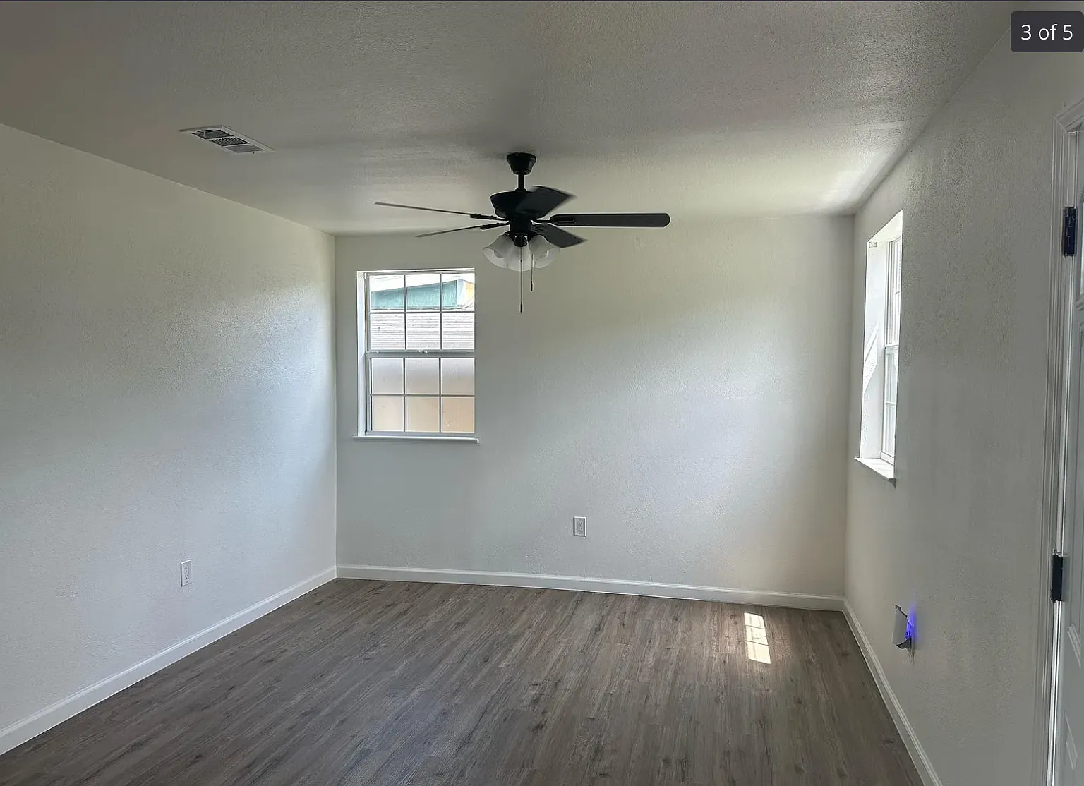 3 bed, 1120 sqft, $1,350 — Photo 2