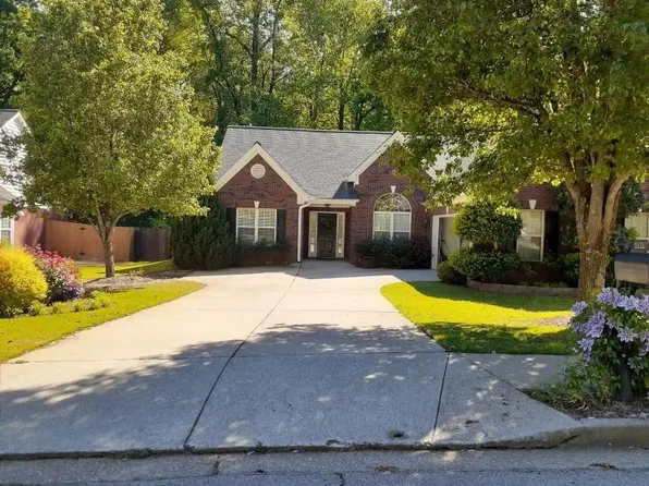 2628 Cascade Cove Dr, Buford, GA 30519