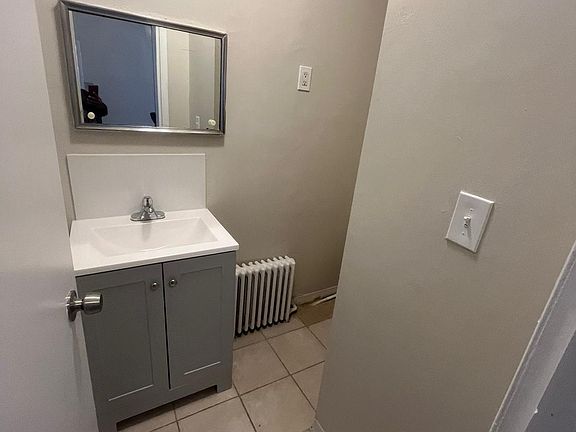 5th image of 89 Mount Prospect Ave #3C