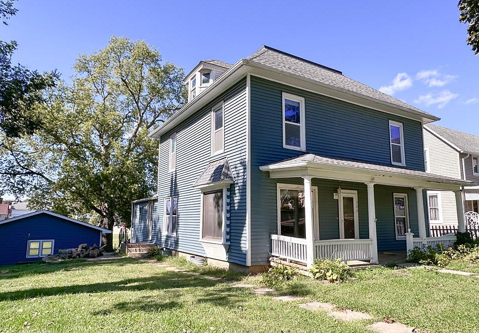 1st image of 304 Country St