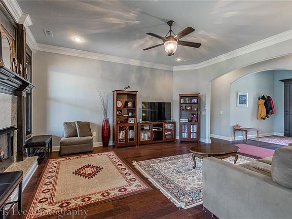 5th image of 2756 N Floral Ct