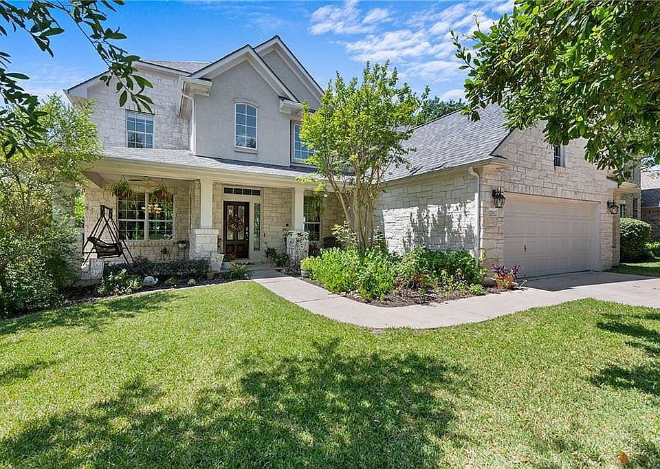 1st image of 12101 Rayo De Luna Ln