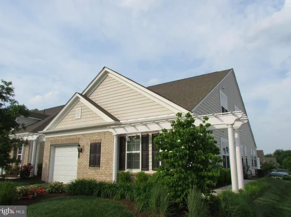 20500 Casablanca Dr, Ashburn, VA 20147