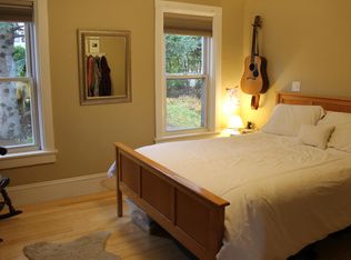 (Undisclosed Address), Burlington, VT 05401