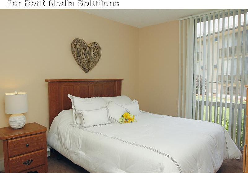 2nd image of 801 S Circle Dr APT 210