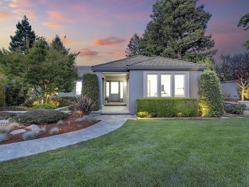 1st image of 12418 Beauchamps Ln