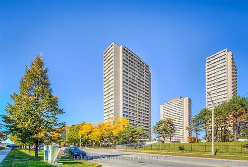 735 Don Mills Rd Photo 1