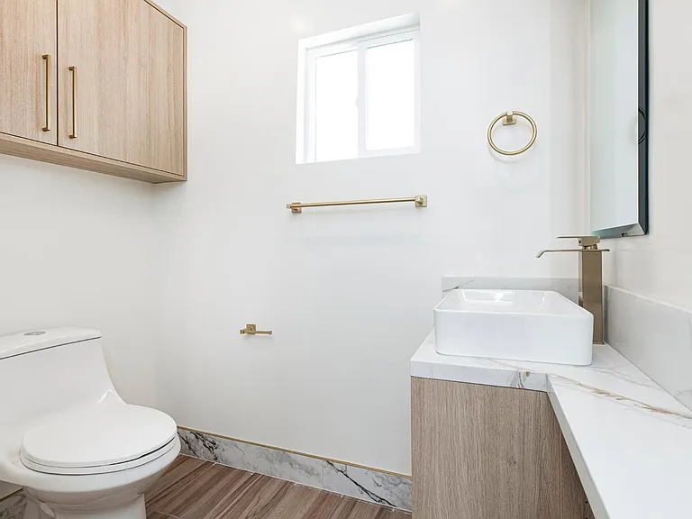 2225 Scott Rd — Photo 25
