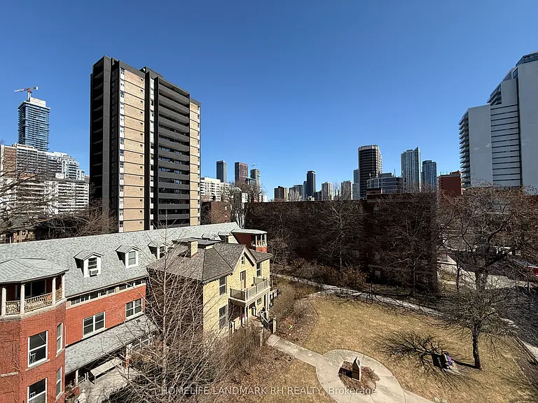 50 Wellesley St E #608 — Photo 13