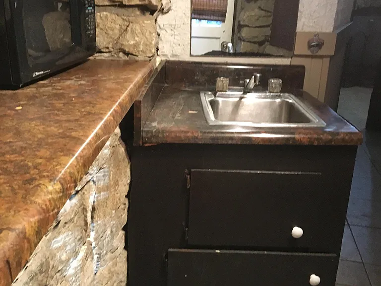 kitchen sink